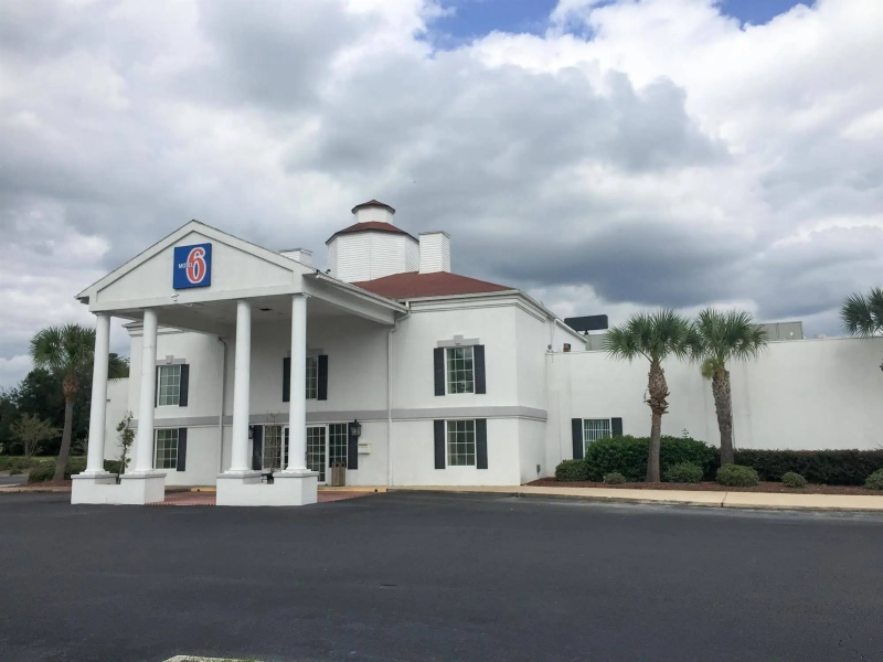 Motel 6 Brunswick, GA