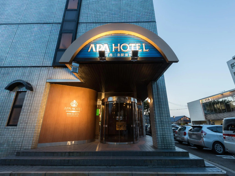 APA Hotel Tsubamesanjo Ekimae