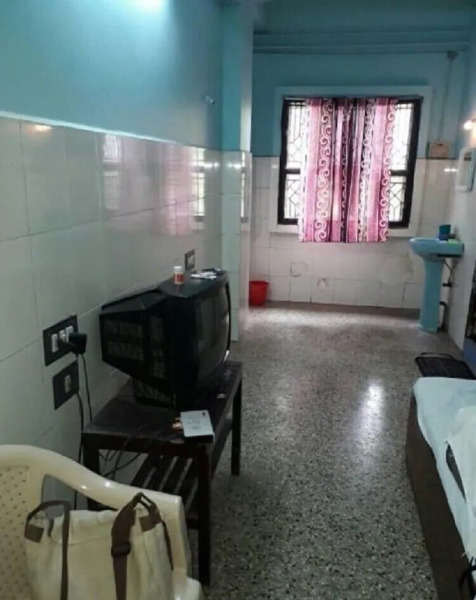 Iroomz Woodlands Lodge