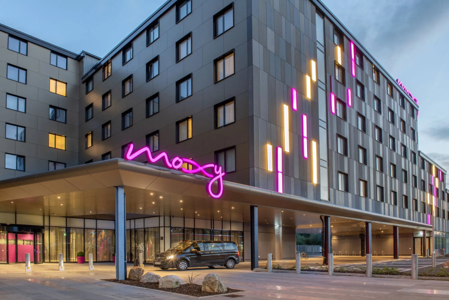 MOXY London Heathrow Airport