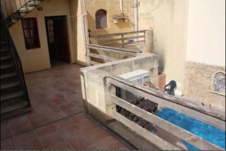 Villa With 3 Bedrooms In Sannat With Wonderful Mountain View Private Pool Enclosed Garden