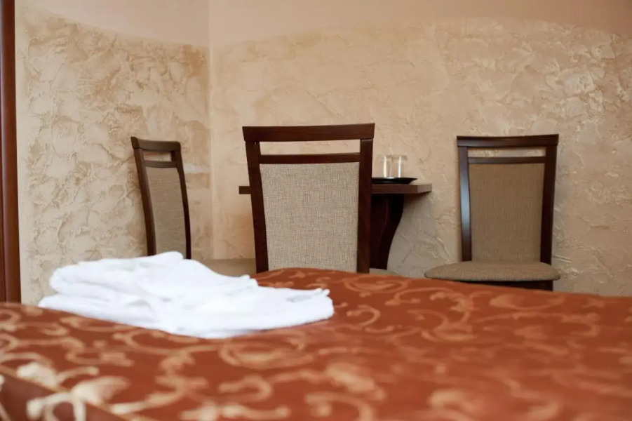 Hotel & Restauracja Okrąglak