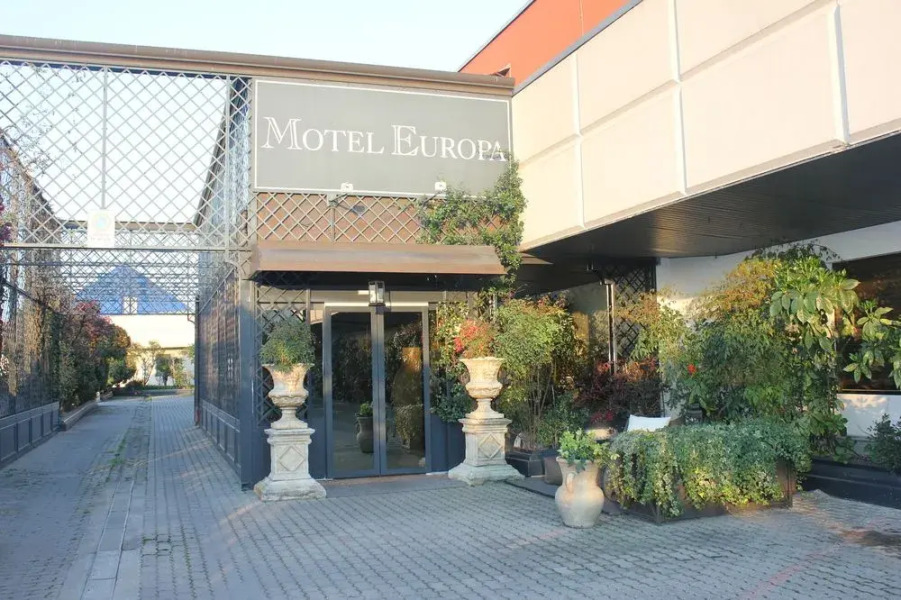 Europa Motel