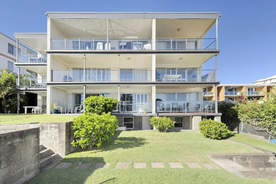 Sundeck Unit 7 - Shoal Bay