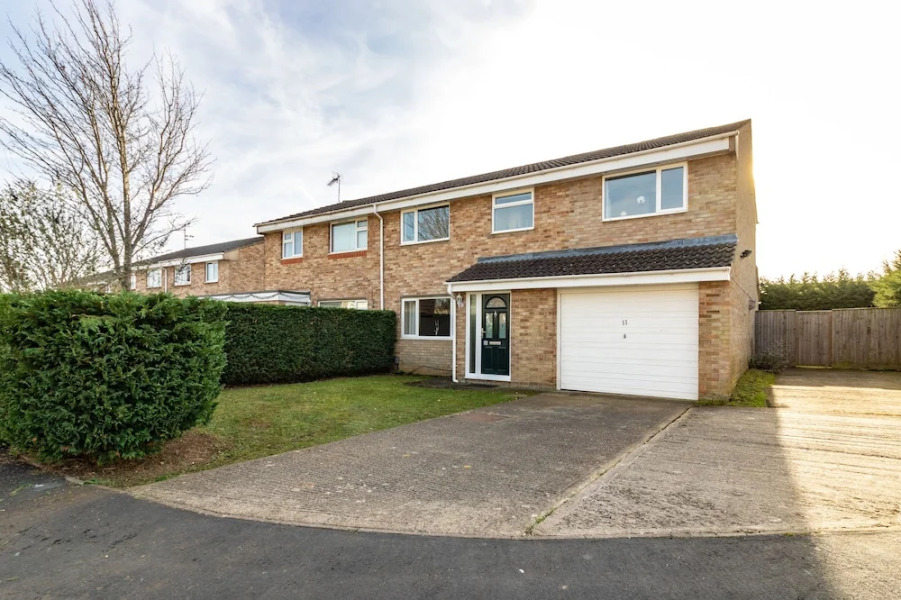 Lancaster Close Serviced Accommodation