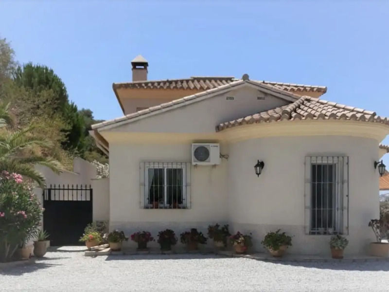 Gorgeous Villa in Arenas Spain With Private Swimming Pool