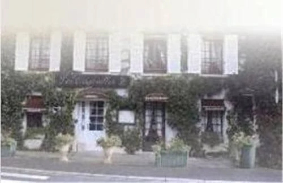 Hotel Restaurant Les Crapouilles