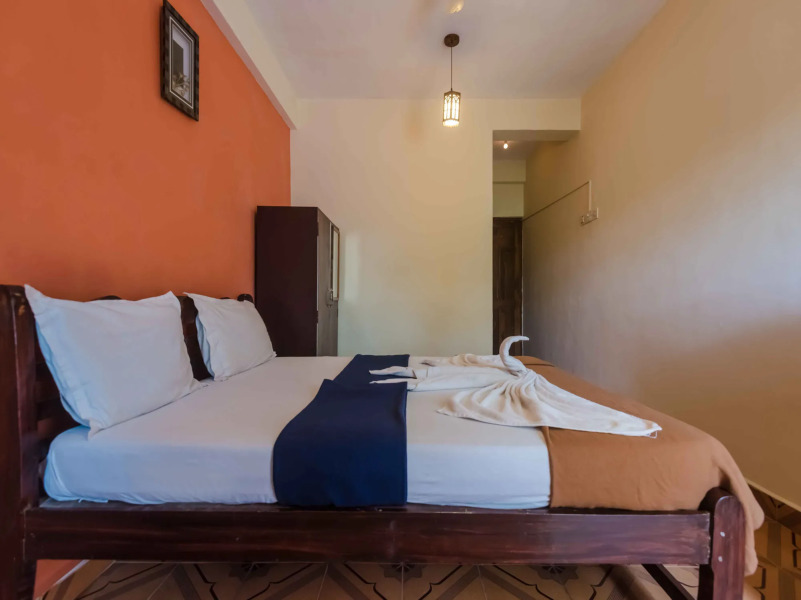 OYO 5651 StayOut near Baga Beach