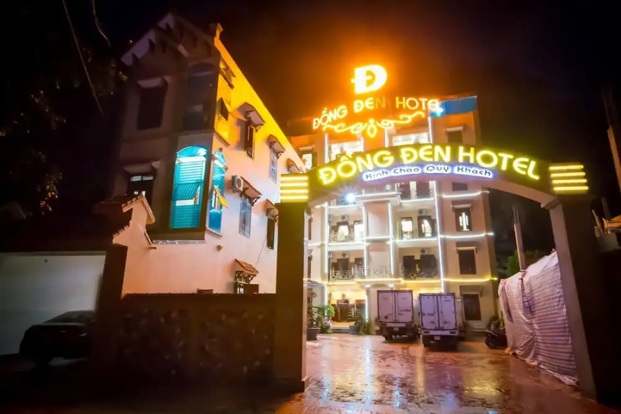 Dong Den Hotel