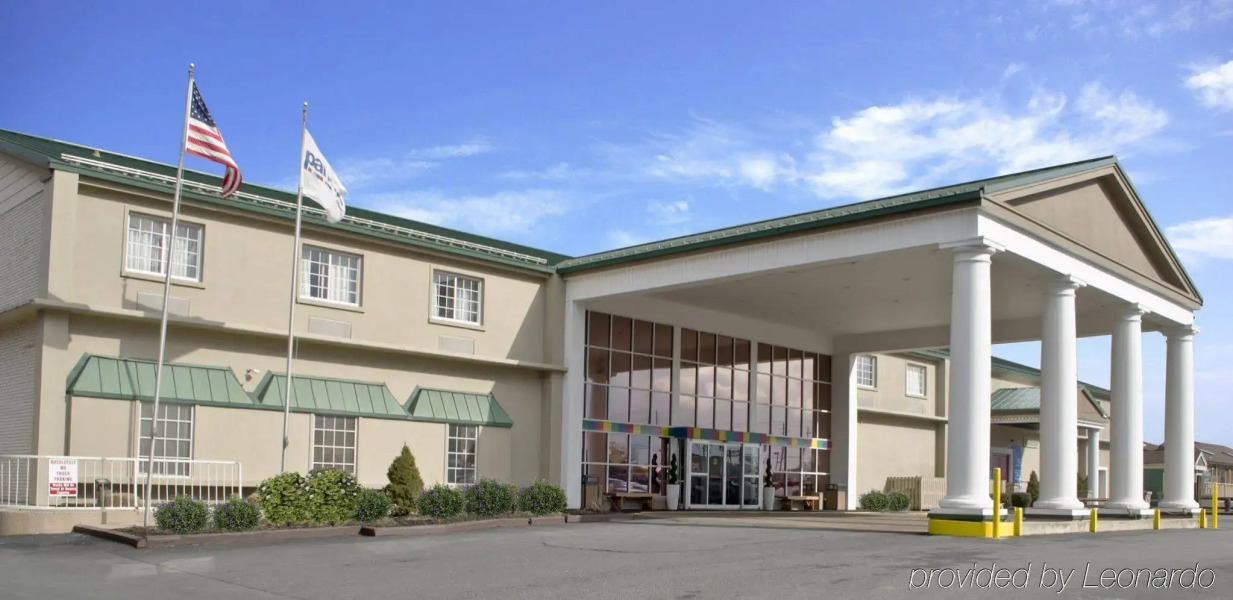 Park Inn by Radisson Harrisburg West