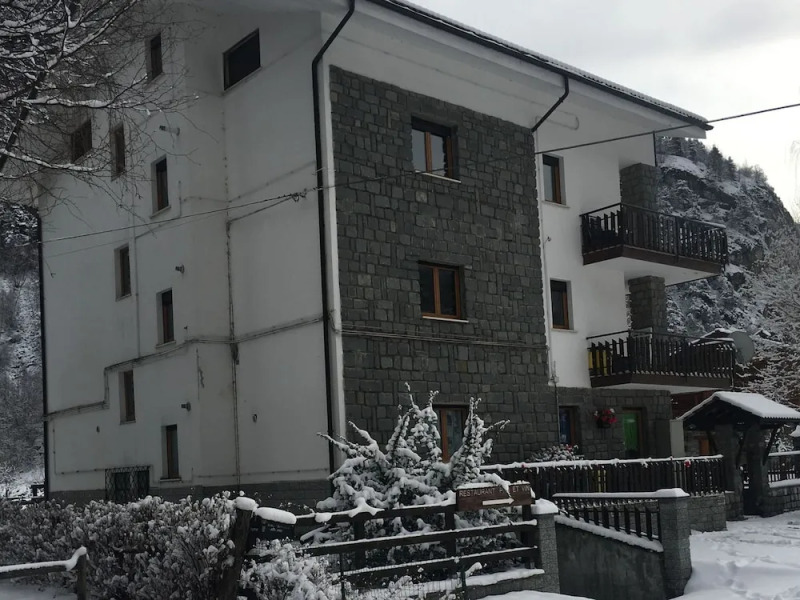 Serene Chalet in Antey-Saint-André near Ski Area