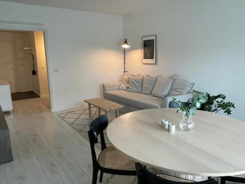 Arctic City Apartment