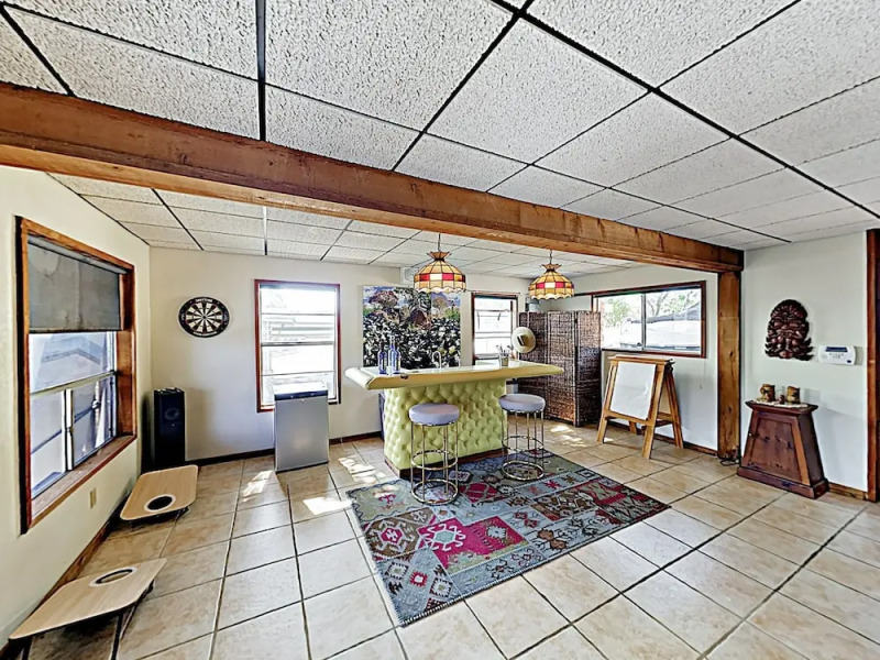 New Listing! Mid-century Modern Lake House W/ Pool 2 Bedroom Home