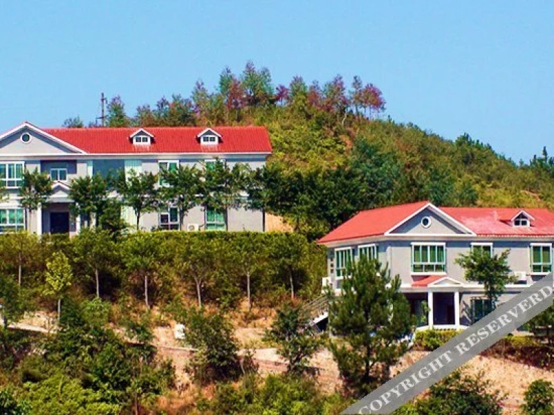 Rongjia Guoyun Hot Spring Resort