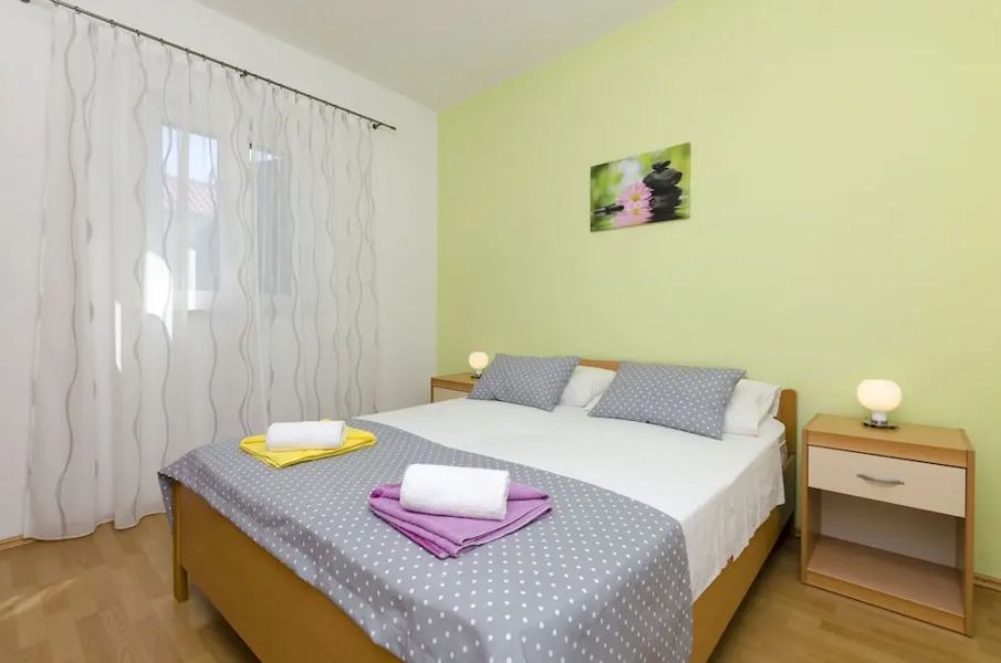Apartments Josip