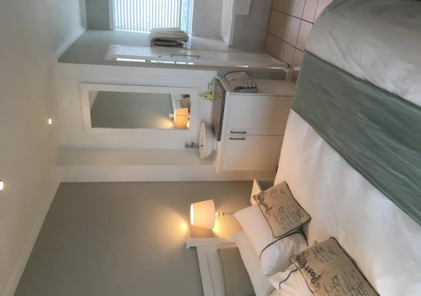 31 Tobago Bay Hermanus Seafront