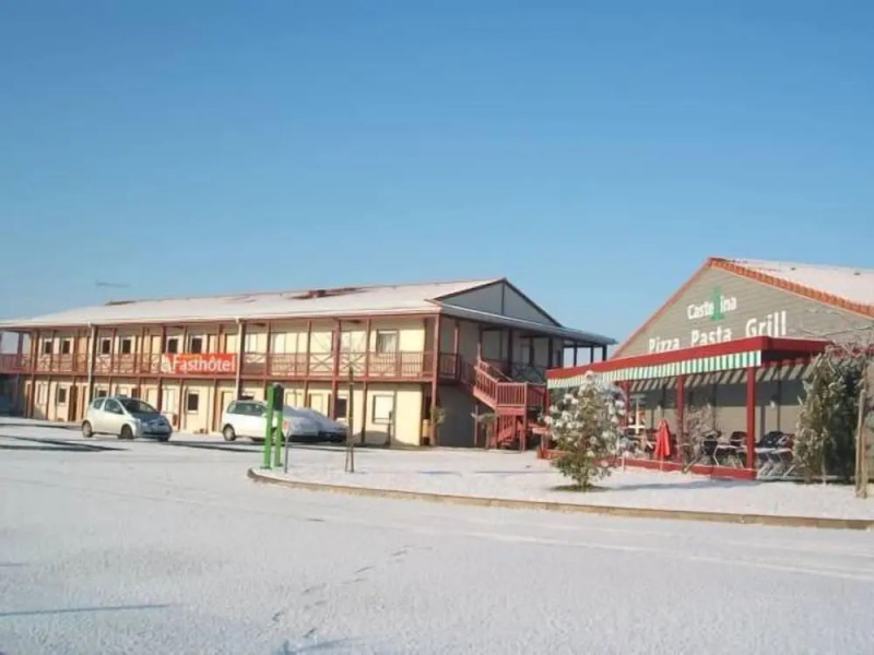 Fasthotel Saint Fargeau Ponthierry