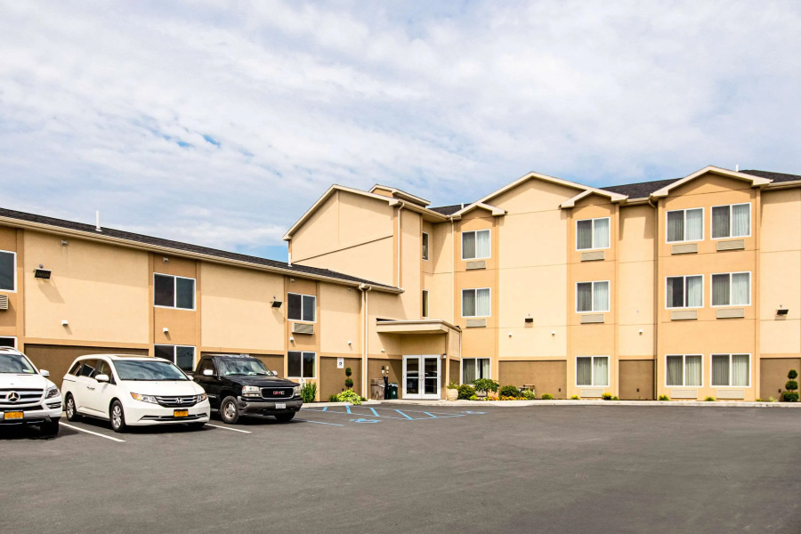 Quality Inn & Suites Glenmont - Albany South