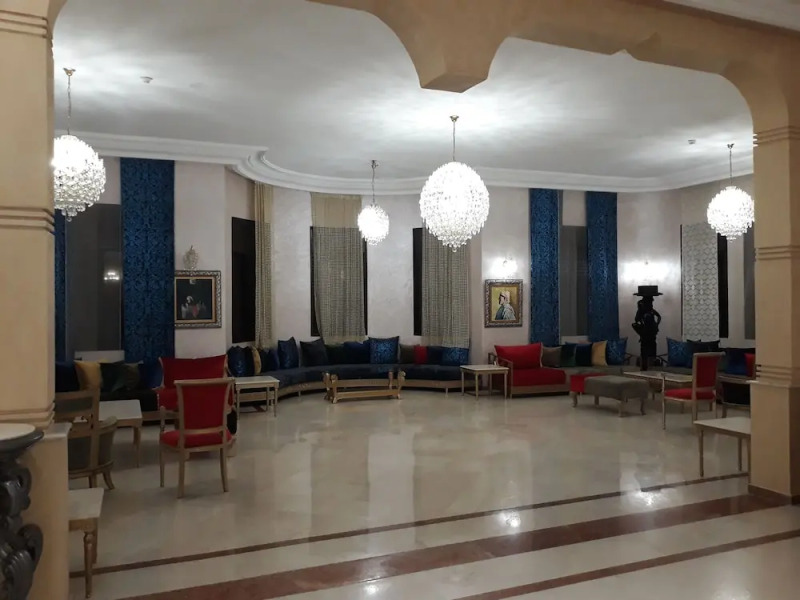 Park Regency Suite Hotel