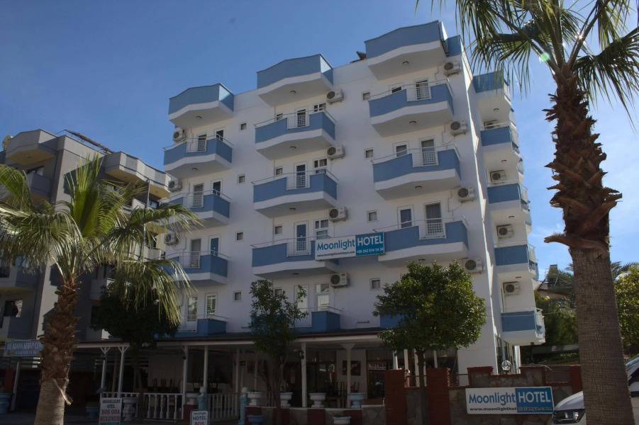 Moonlight Hotel