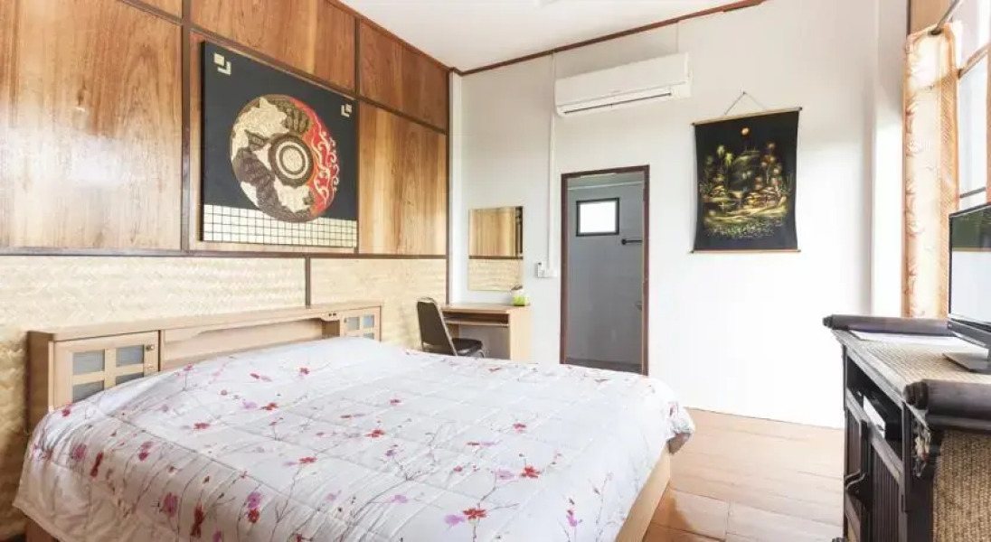 Traditional Thai Teakwoodhouse