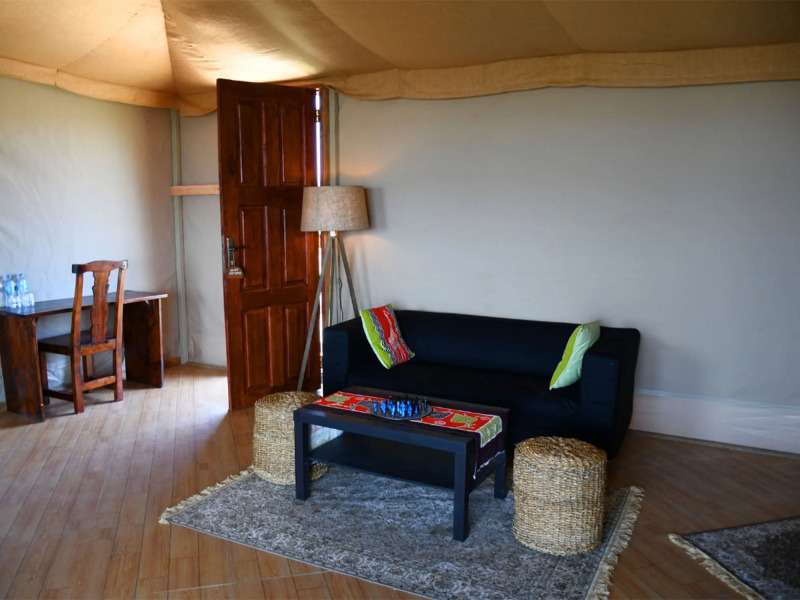 Serengeti Safari Lodge