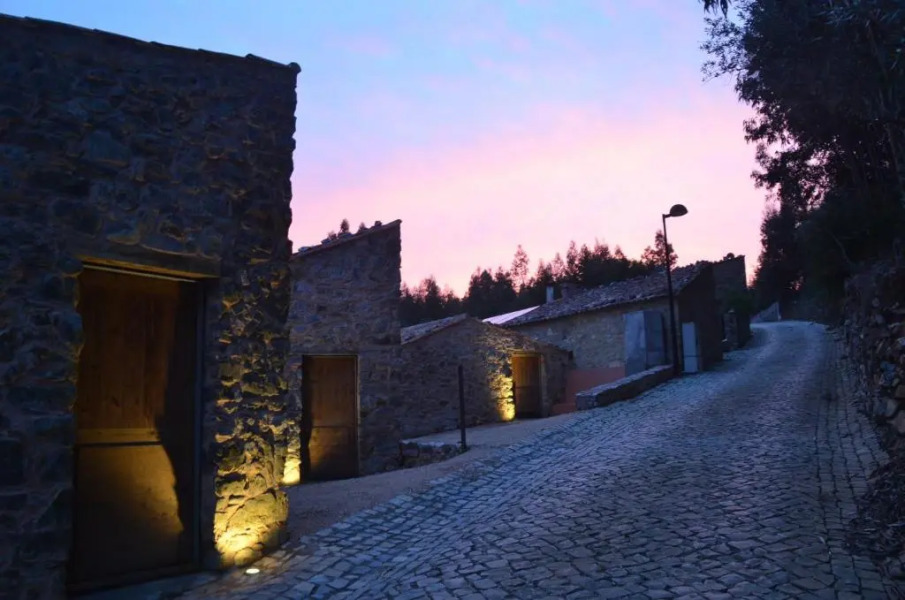 Vale do Ninho Houses