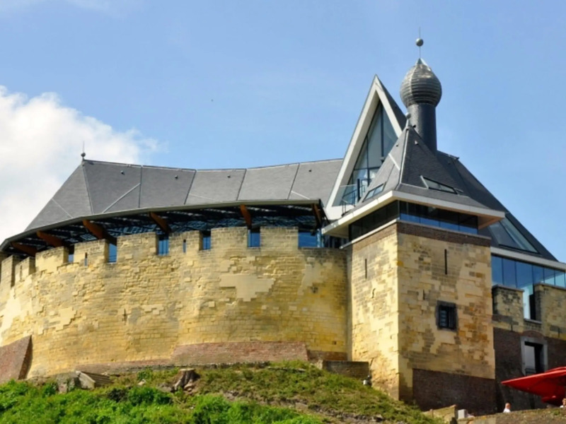 Beautiful Farmhouse in Baarlo With Private Garden