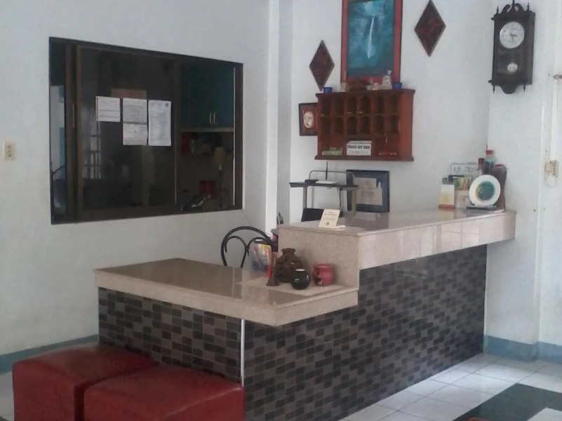 Suburbia Garden Hotel