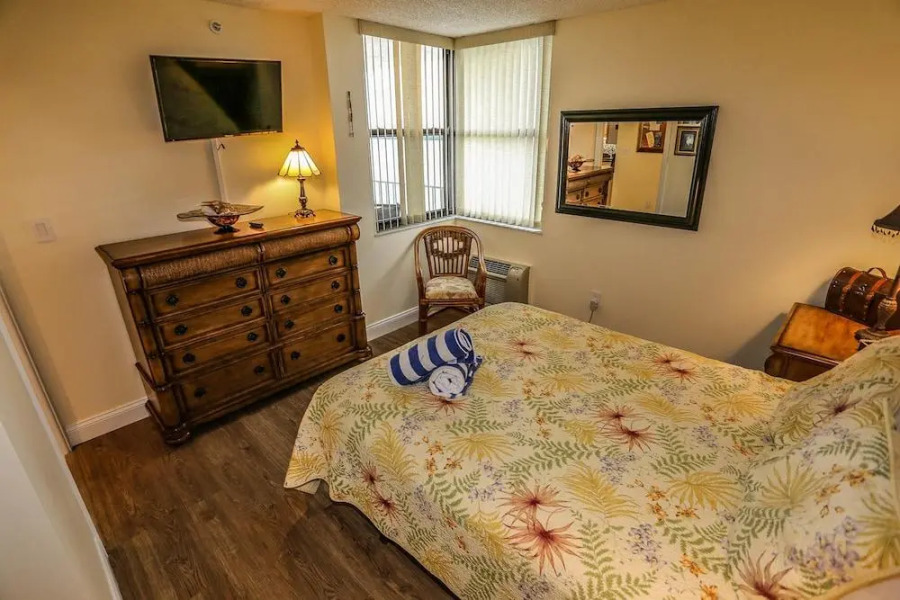 Lovers Key Beach Club 604