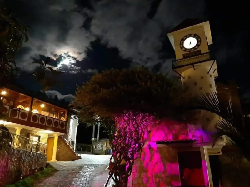 Hotel refugio rancho tota