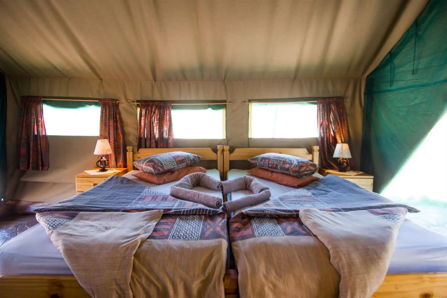 Etusis Lodge