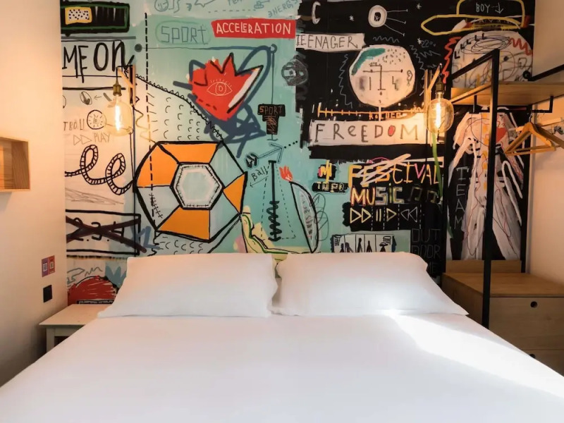 Greet Hotel Brest Aéroport