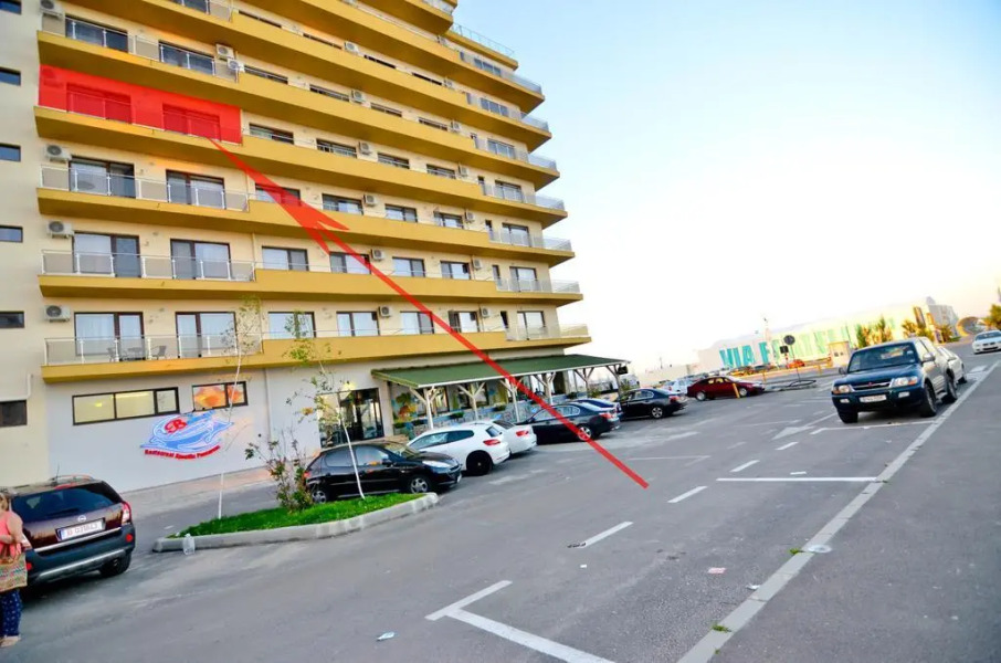 Happy Blue Apartment Summerland