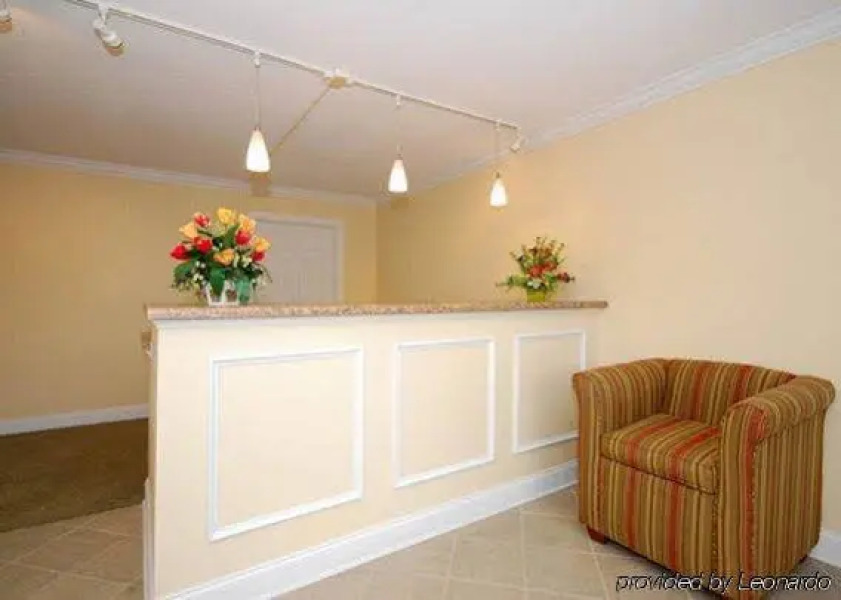 Rodeway Inn & Suites