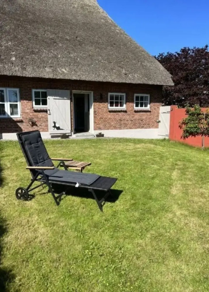 Up Here Comfortable Holiday Residence