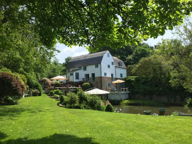 Castle Mill Bed and Breakfast