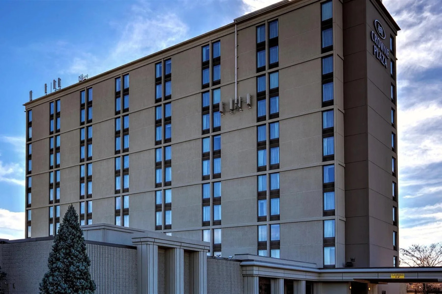 Crowne Plaza Newark Airport by IHG