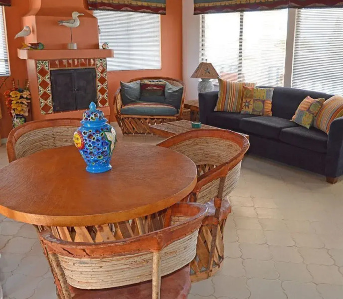 Arena y Sol by RedAwning