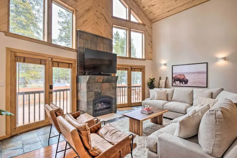 2 Mi to Dtwn: Leadville Haven w/ 2 Furnished Decks