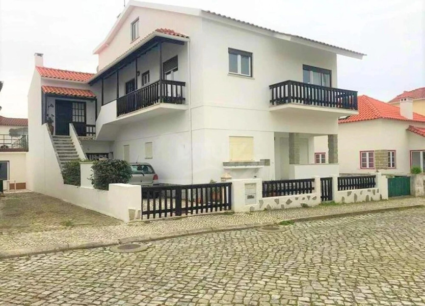 Apartment With 4 Bedrooms in Marinha Grande, With Wonderful sea View, Terrace and Wifi Near the Beach