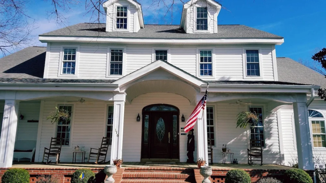 The Inn on Bath Creek