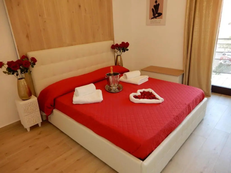 Caserta Royale Suite (Adults Only)