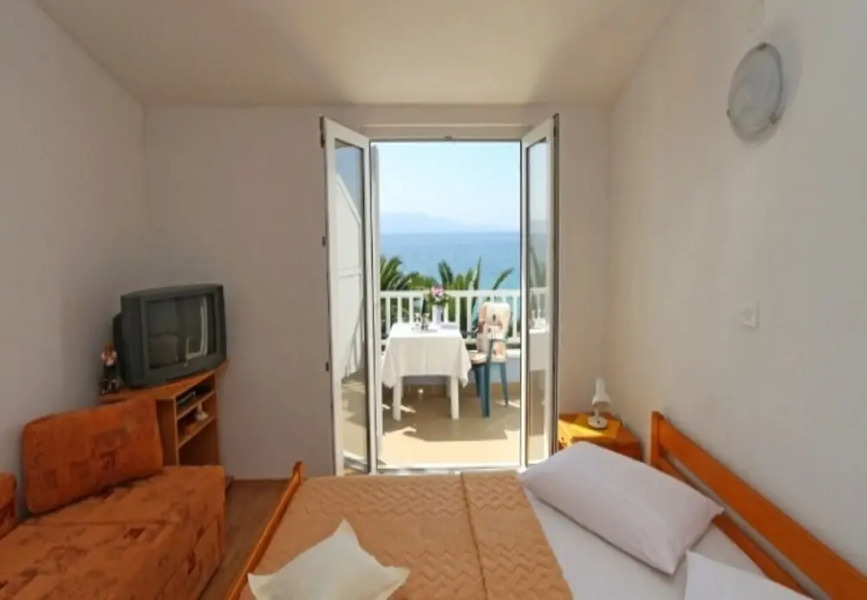 Mira - 10 m From Beach - SA4