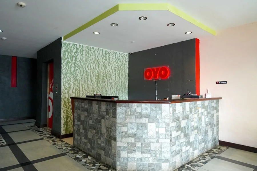 Kris Lodge by OYO Rooms
