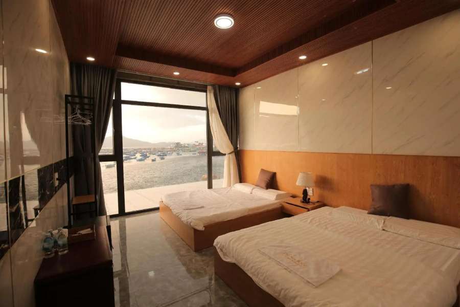 The Sea Rock Binh Hung