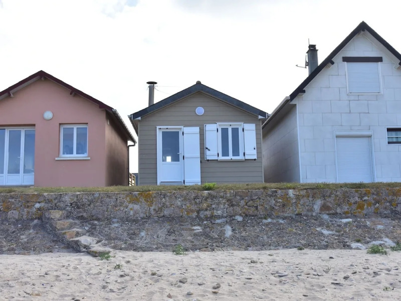 Holiday Home in Ravenoville With Courtyard, Terrace, BBQ