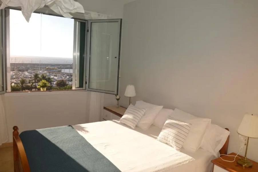 Holiday House Aguacate 1