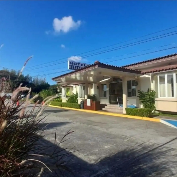 Mi Casa Asi de Grande