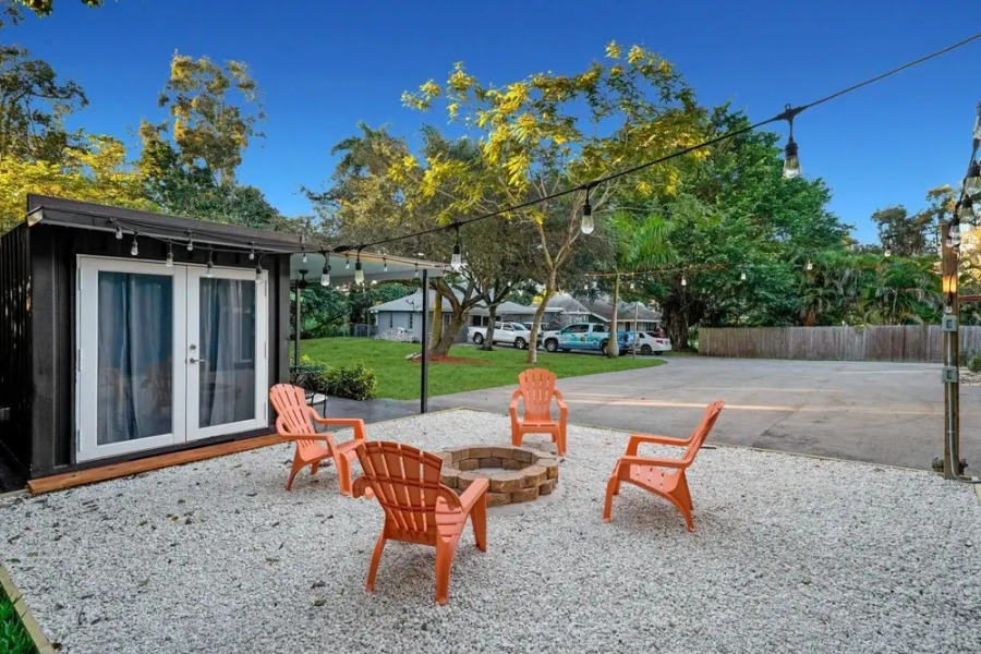 Southern Star Container Home on 3 Acres